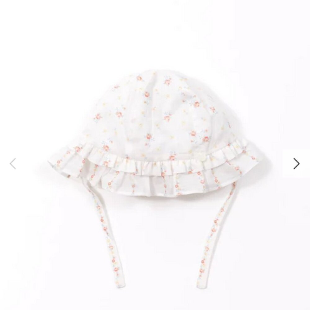 Tartine et Chocolat White Floral Baby Hat Tartine et Chocolat Floral Hat | Ecru